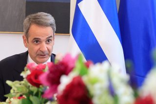 Στο λυκόφως Μητσοτάκη